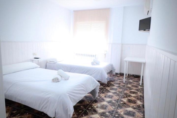 Hostal Jaufil Zújar Exteriör bild
